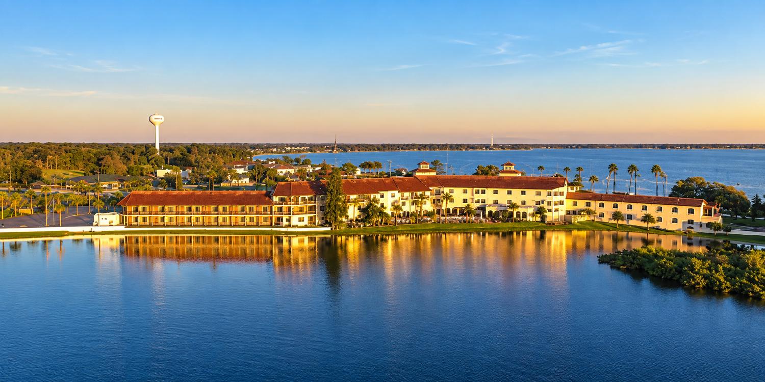 Inn on the Lakes